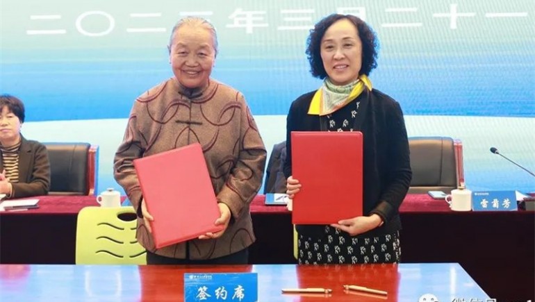 奇正藏藥、甘肅衛(wèi)生職業(yè)學院聯(lián)合共建“藏醫(yī)藥產(chǎn)業(yè)學院”揭牌